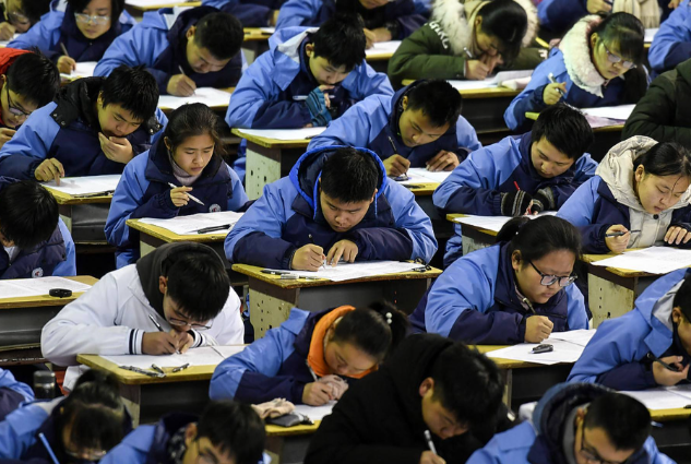 一次考试成果为下一程做好预备而人生真实挑战在高考之后 一次考试成果为下一程做好预备而人生真实挑战在高考之后